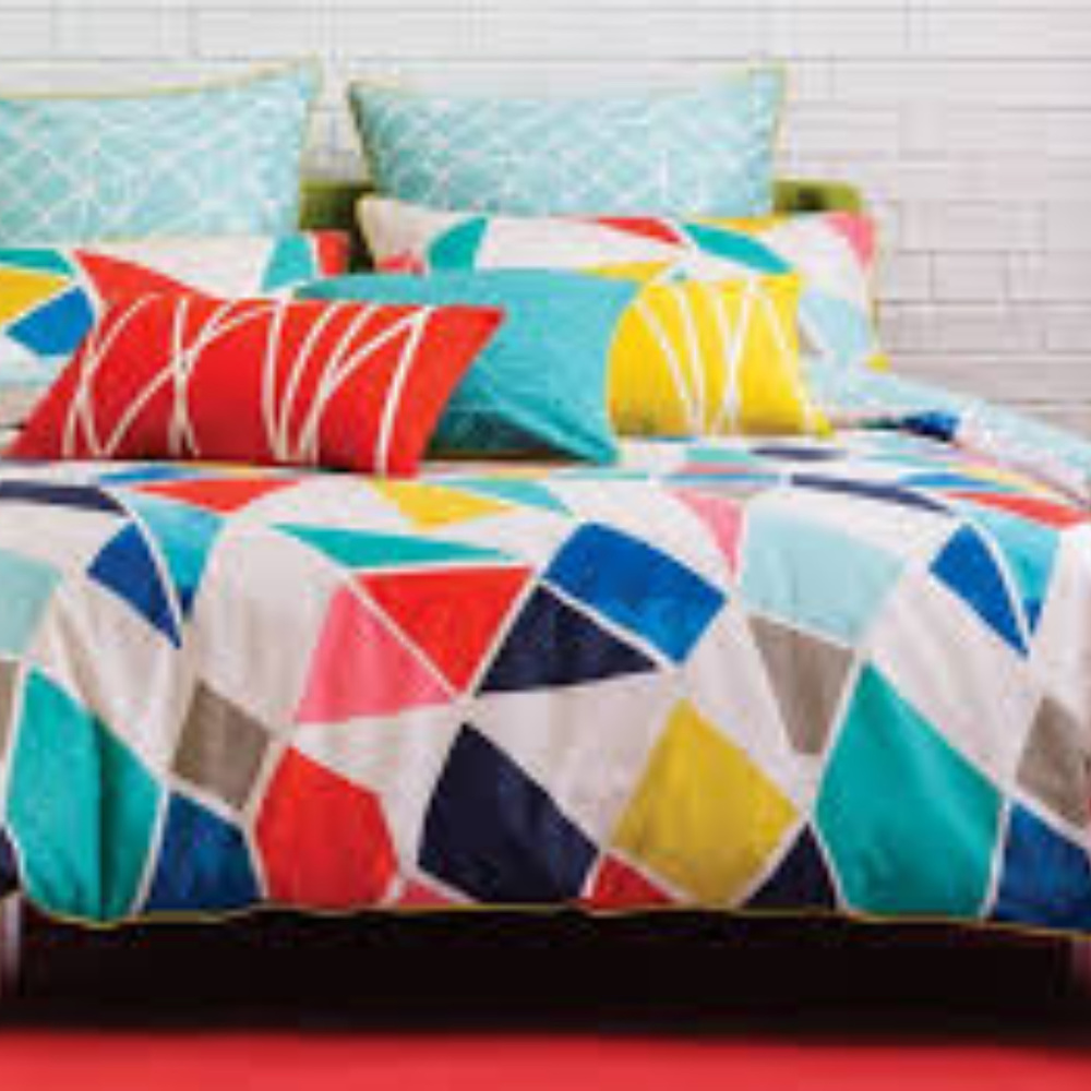 Full/Queen Duvet Cover in trapeze